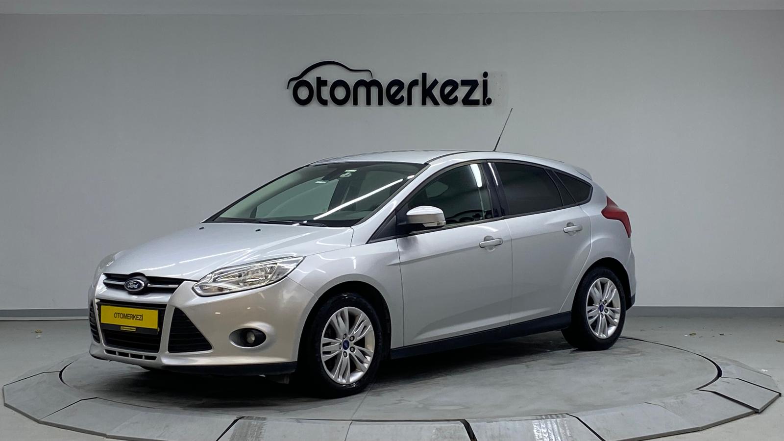 FORD FOCUS 1